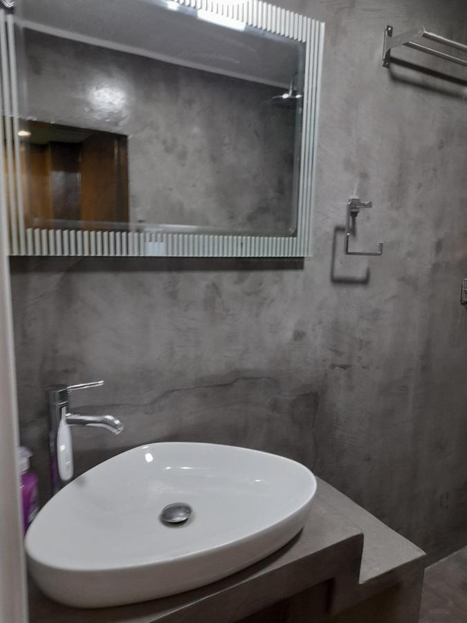 Day In Athens Aparthotel Екстериор снимка