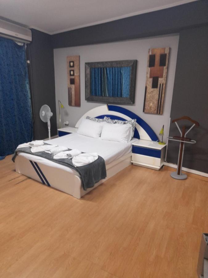 Day In Athens Aparthotel Екстериор снимка